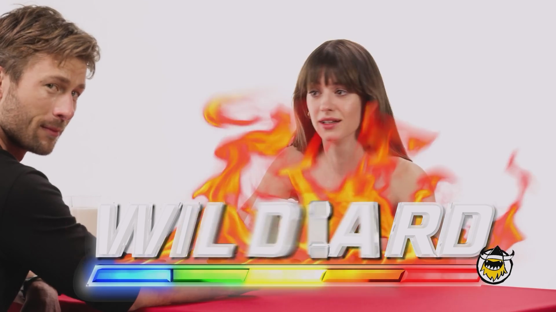 Glen Powell vs. Daisy Edgar-Jones  Hot Ones Versus.mp4_20240716_131612.296.jpg