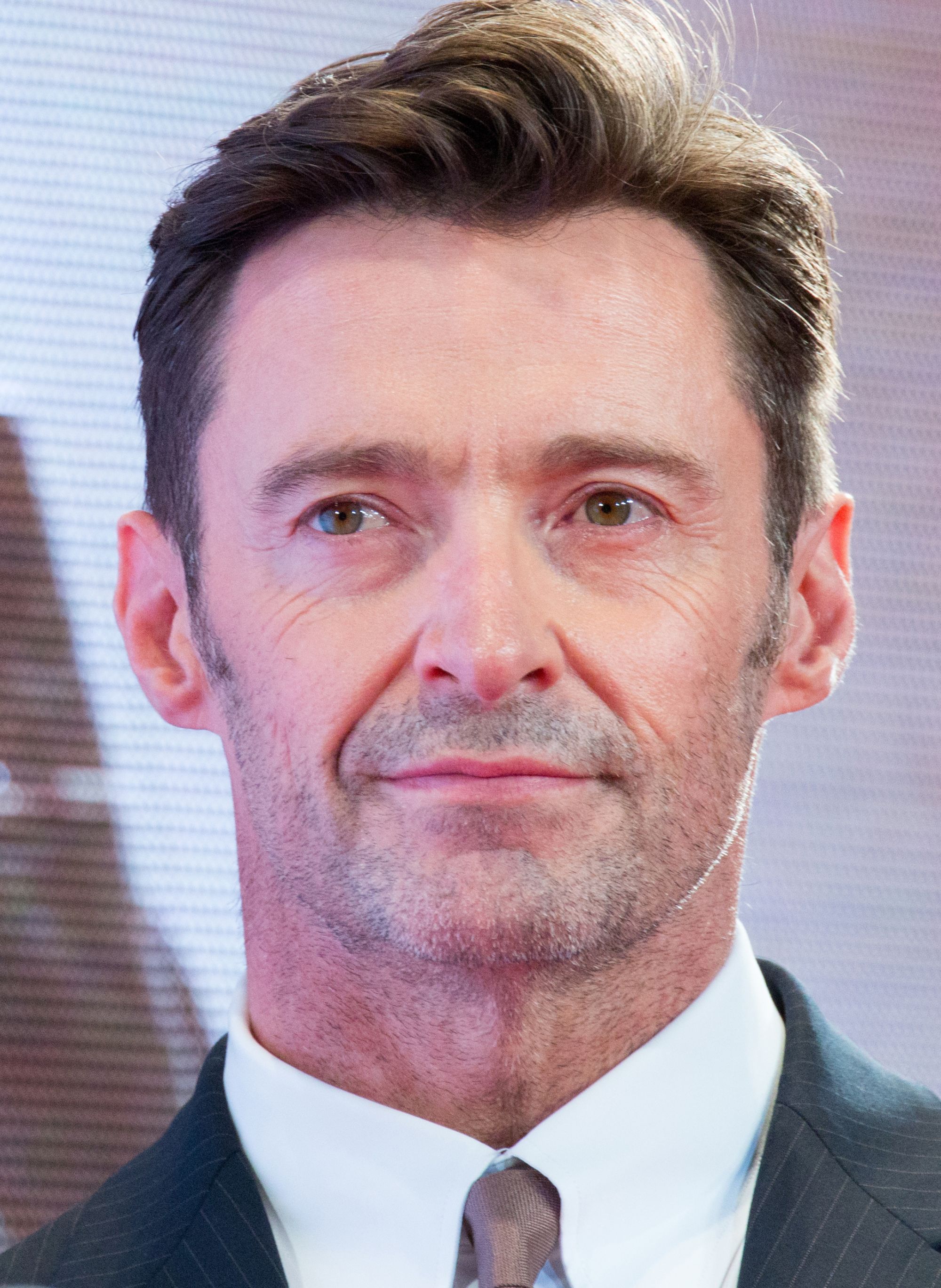 Logan_Japan_Premiere_Red_Carpet-_Hugh_Jackman_(38445328406)_(rotated).jpg