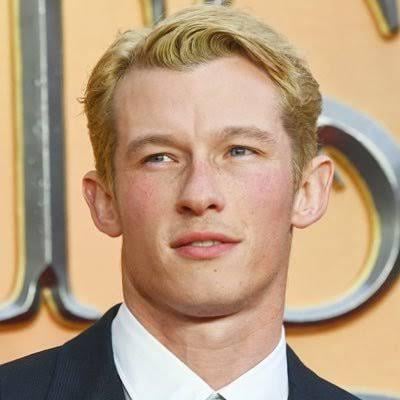 callum-turner-with-blonde-hair-is-just-wow-v0-xnb1rbn120cb1.jpg