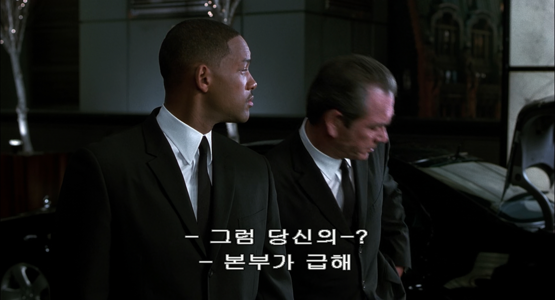 Men in Black II (2002) (1080p BluRay x265 10bit Tigole).mkv_004736607.jpg